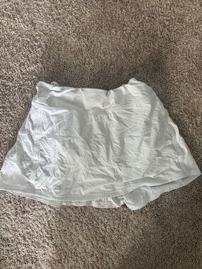 Lululemon White Pace Rival Skirt